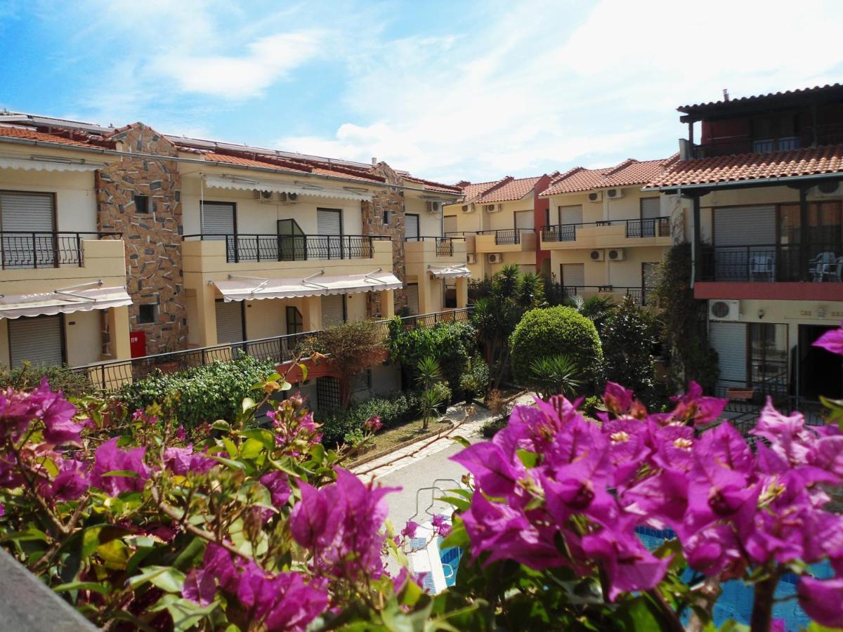 Hotel Litus Oliva Pefkochori Exterior foto