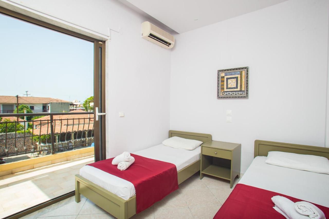 Hotel Litus Oliva Pefkochori Exterior foto