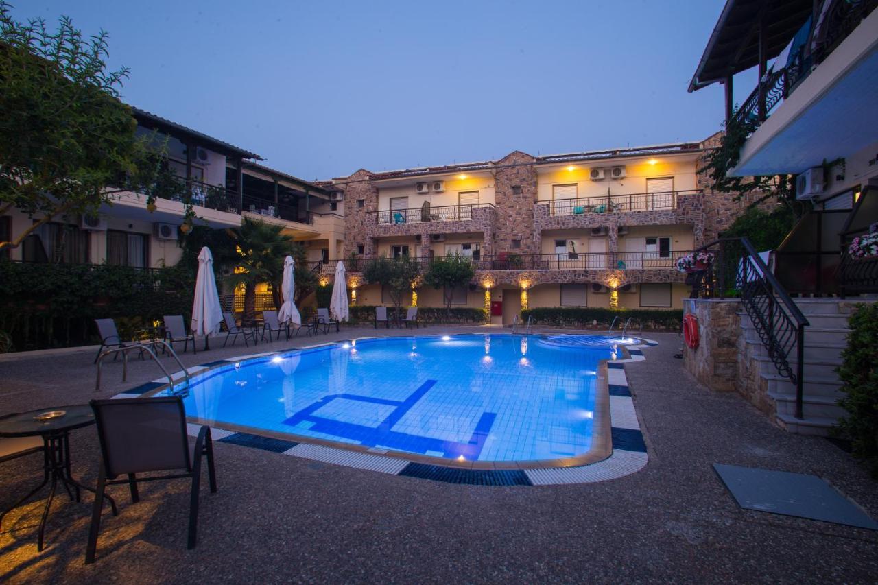 Hotel Litus Oliva Pefkochori Exterior foto