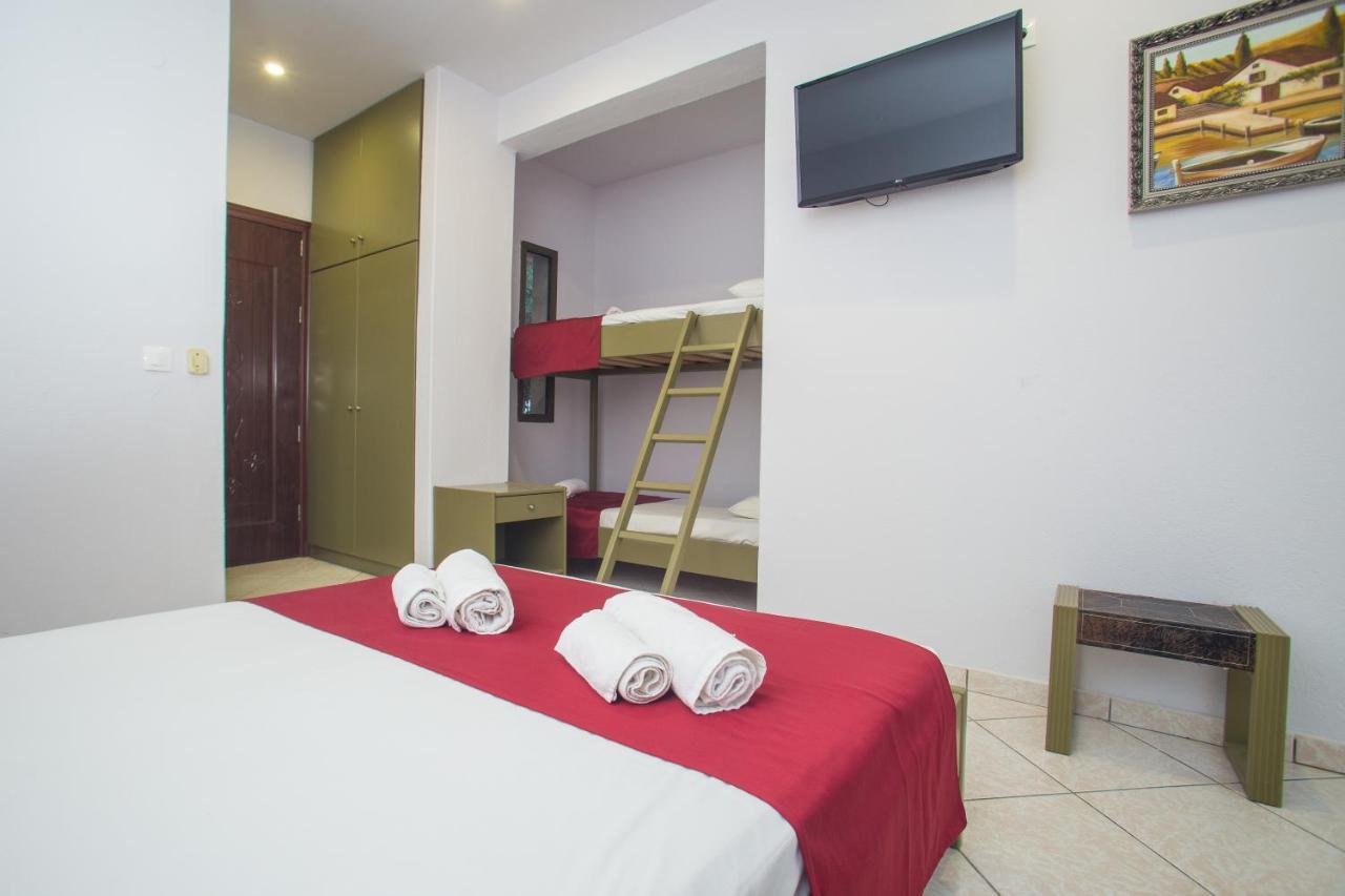 Hotel Litus Oliva Pefkochori Exterior foto